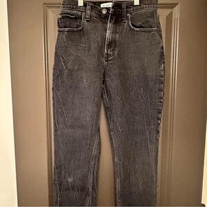A&F abercrombie & fitch [acid wash] “the mom rise” size 26/2s